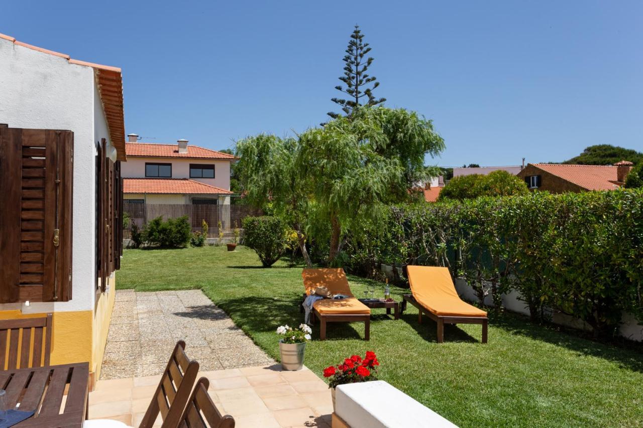 Joivy 3-Br Cottage With Terrace And Garden In Colares Sintra Exterior photo